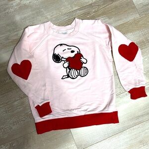 Hanna Andersson Girls sweatshirt with Peanuts Snoopy applique. Size:10 Pink